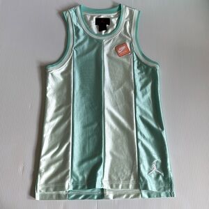 Air Jordan Mint Green Nike Jumpman Tank Top.  Men’s XS